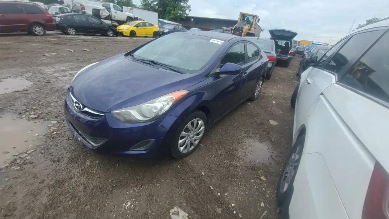 Photo of 2012 Hyundai Elantra