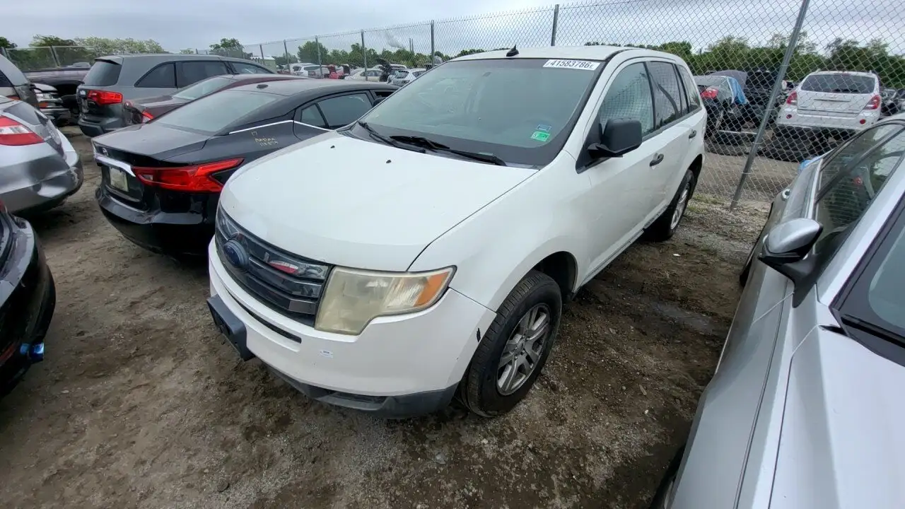 Photo of 2010 Ford Edge