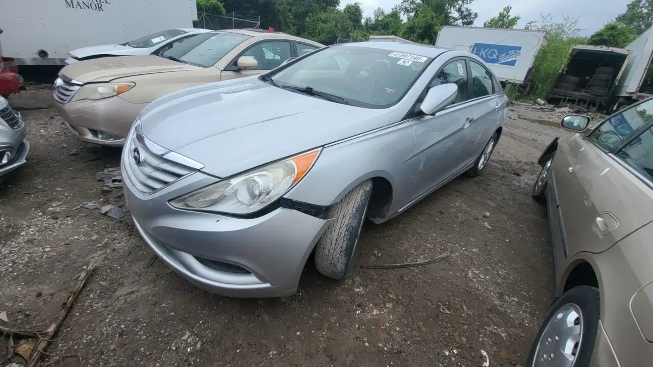 Photo of 2012 Hyundai Sonata