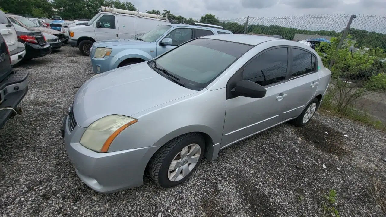 Photo of 2010 Nissan Sentra