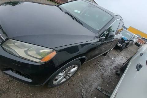 Photo of 2012 Volkswagen Touareg