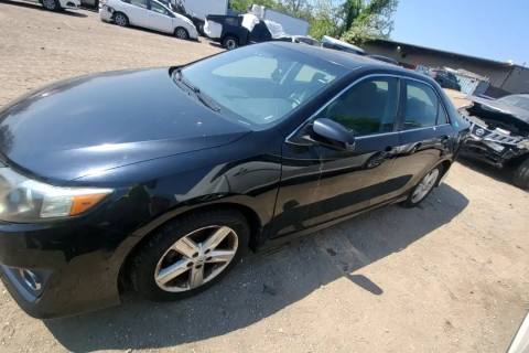 Photo of 2012 Toyota Camry