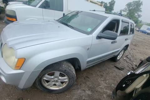 Photo of 2005 Jeep Grand Cherokee