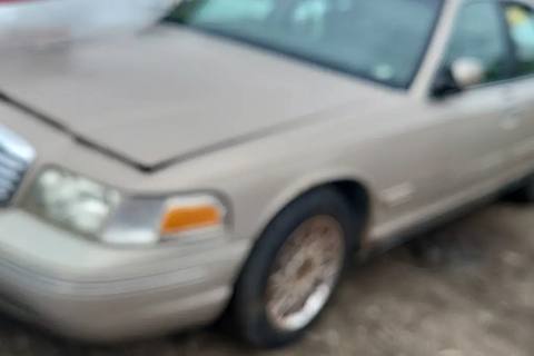 Photo of 1998 Ford Crown Victoria
