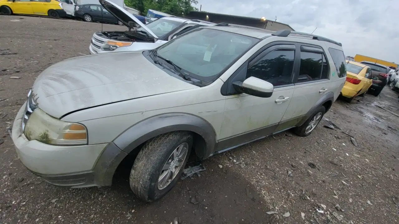 Photo of 2008 Ford Taurus X