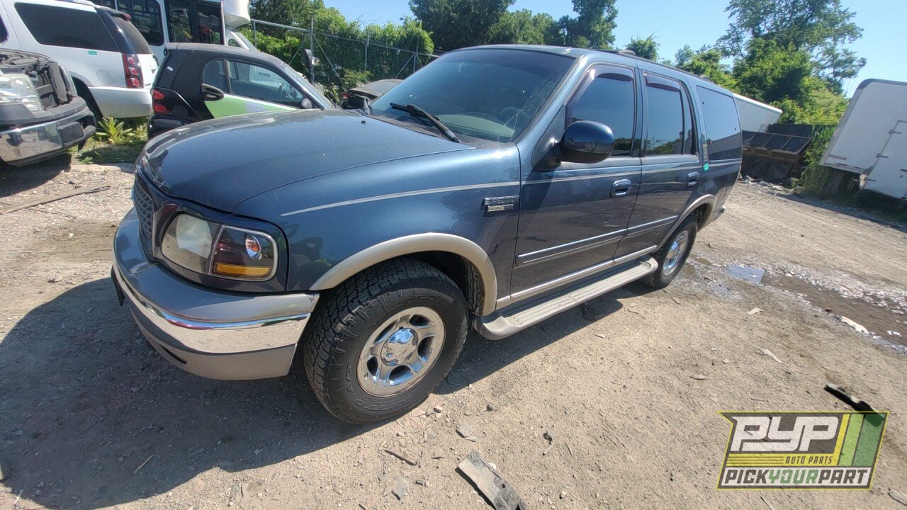 Photo of 2002 Ford Expedition