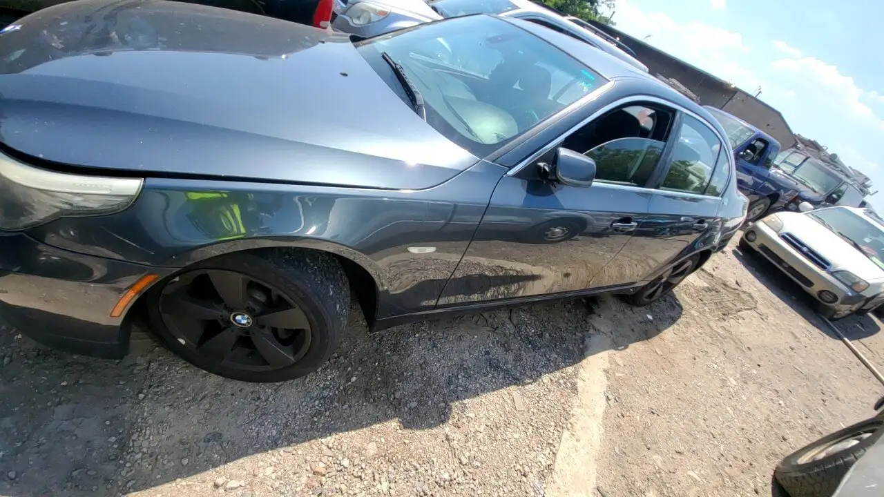 Photo of 2008 Bmw 528Xi