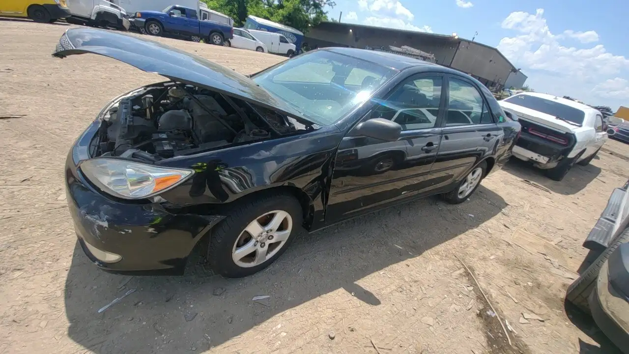 Photo of 2004 Toyota Camry