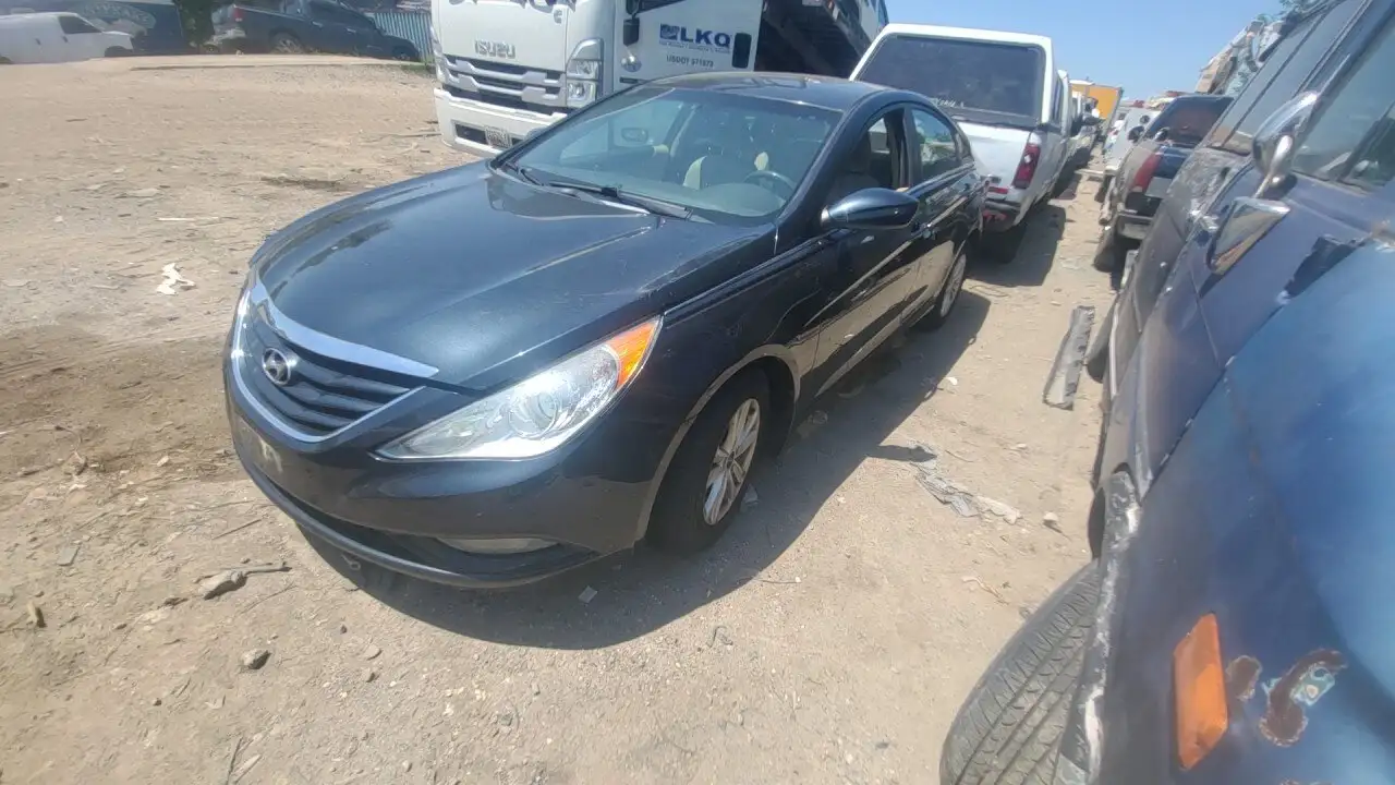 Photo of 2013 Hyundai Sonata