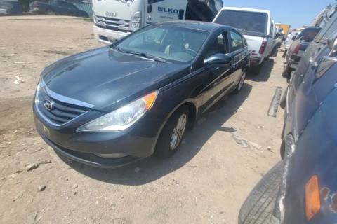 Photo of 2013 Hyundai Sonata