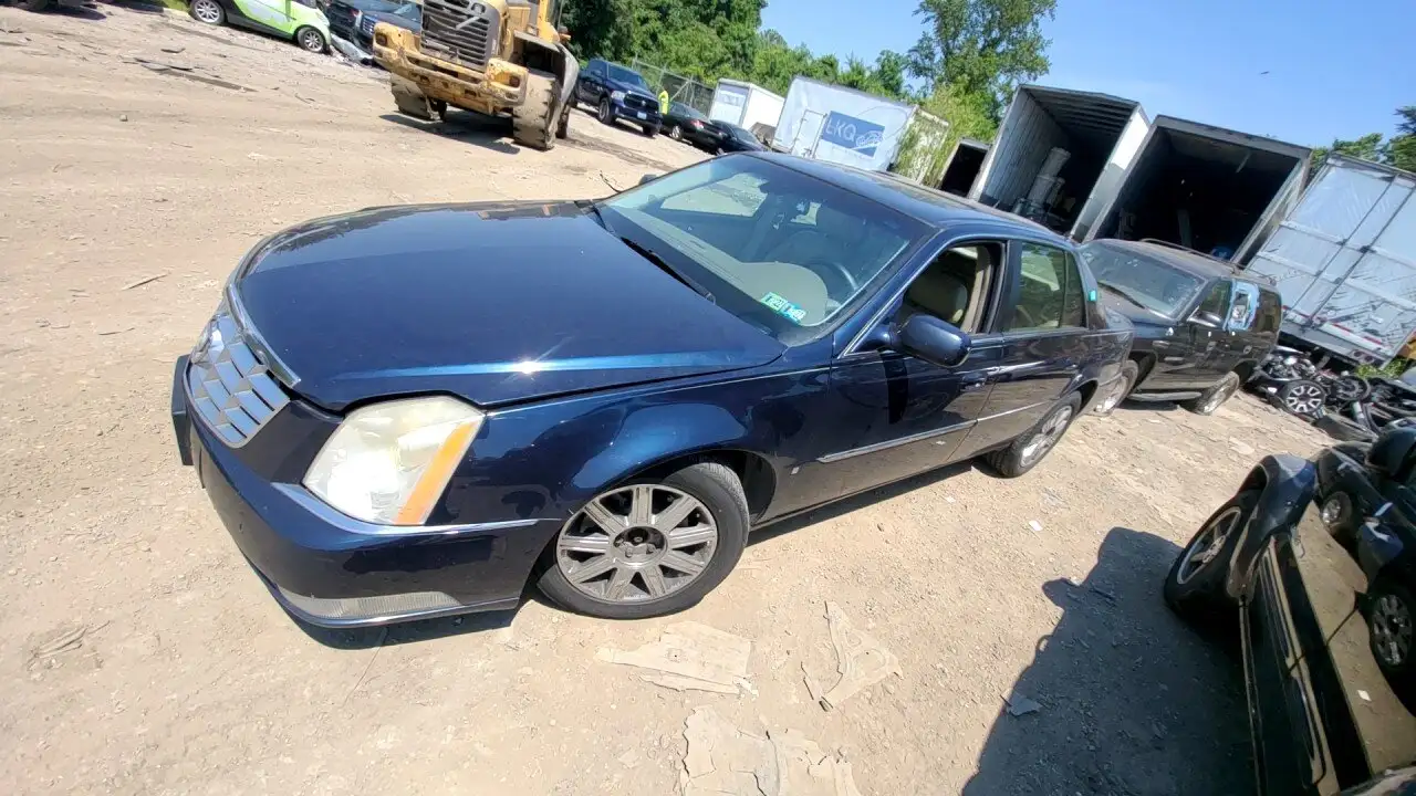 Photo of 2006 Cadillac Dts