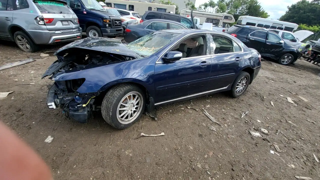 Photo of 2010 Acura Rl