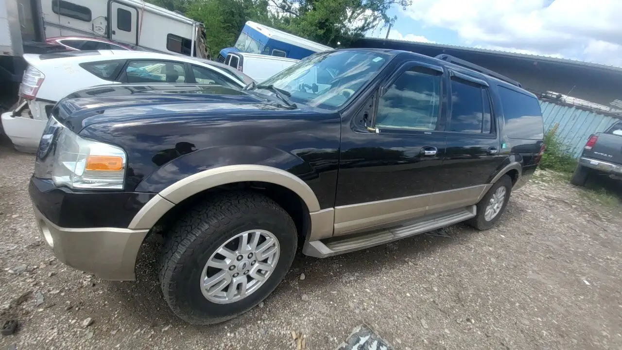 Photo of 2013 Ford Expedition