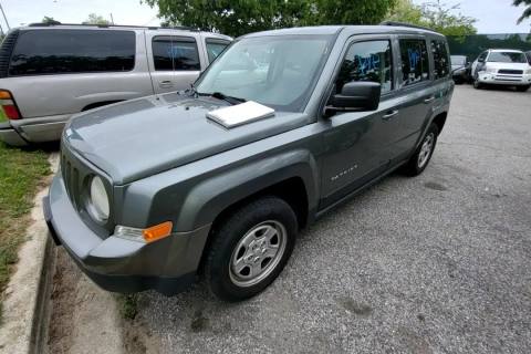 Photo of 2013 Jeep Patriot
