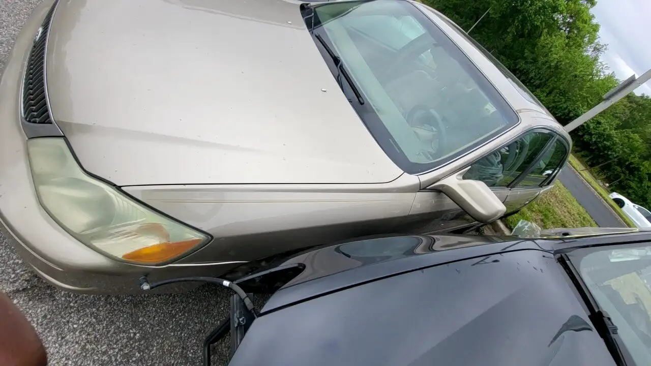 Photo of 2000 Toyota Avalon