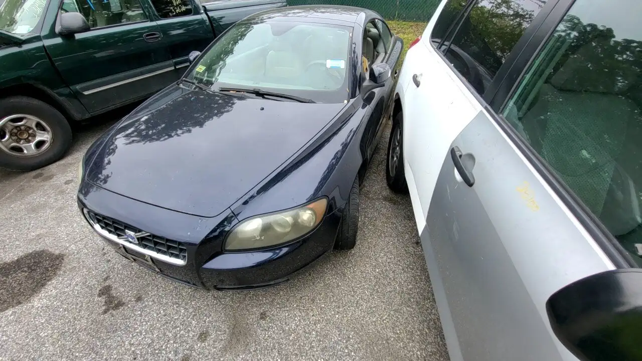 Photo of 2008 Volvo C70