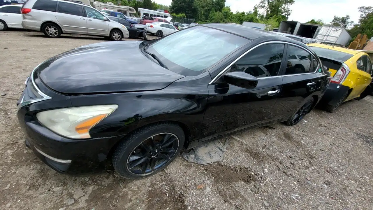 Photo of 2014 Nissan Altima
