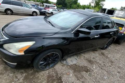 Photo of 2014 Nissan Altima