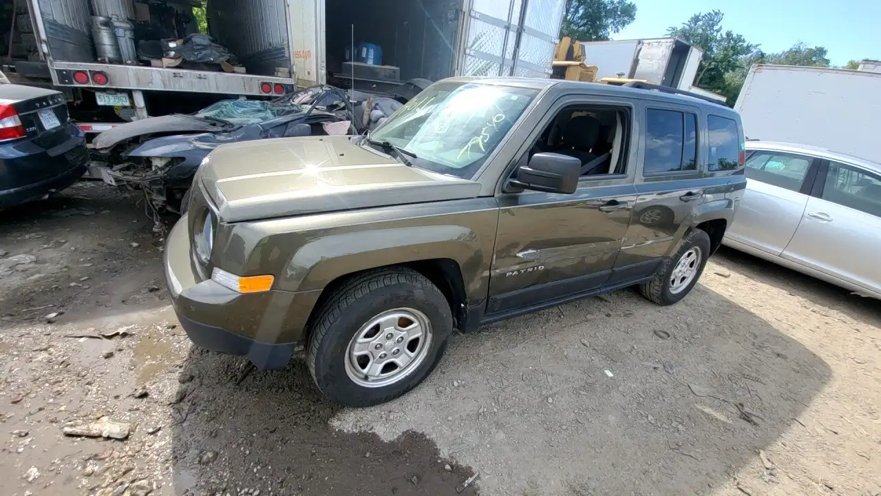 Photo of 2015 Jeep Patriot