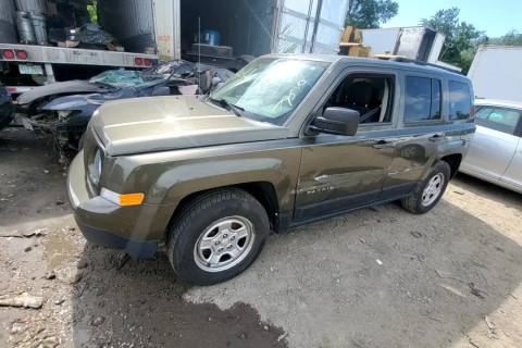 Photo of 2015 Jeep Patriot