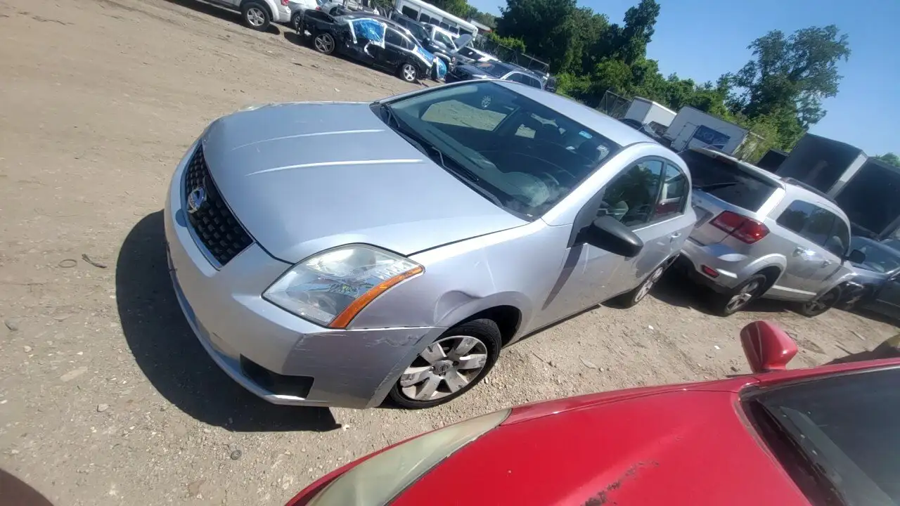 Photo of 2010 Nissan Sentra