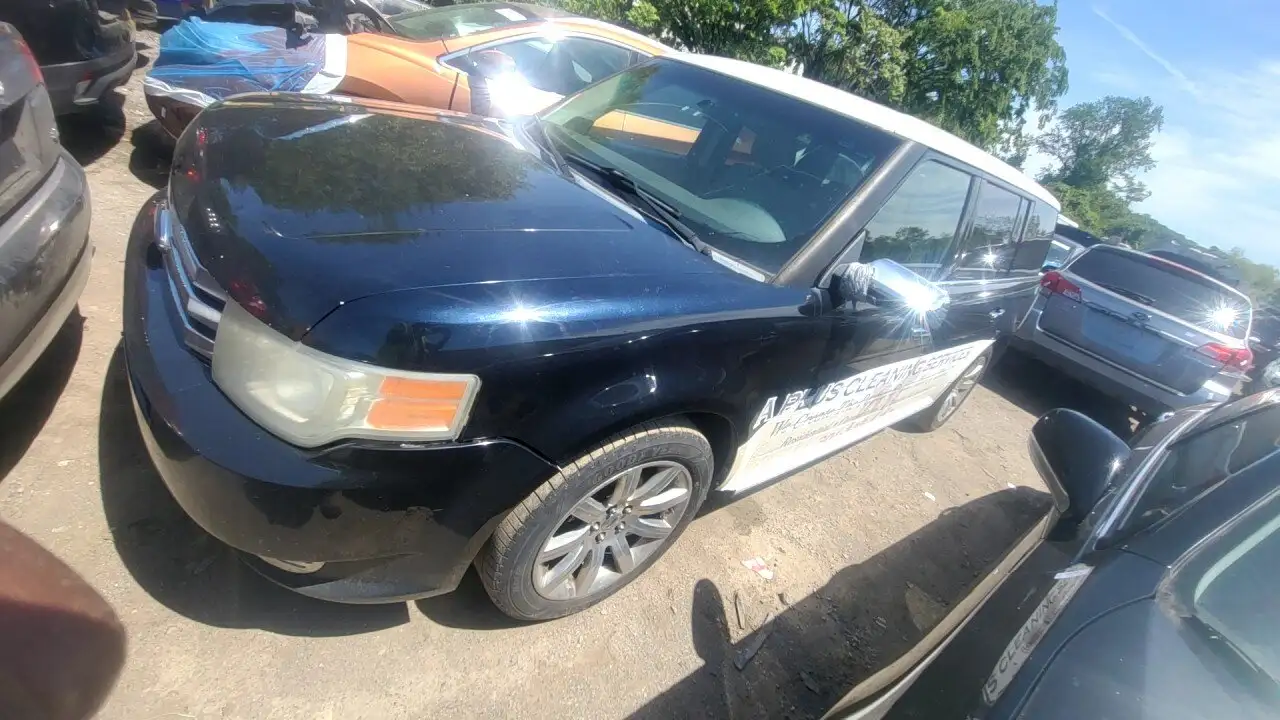 Photo of 2010 Ford Flex