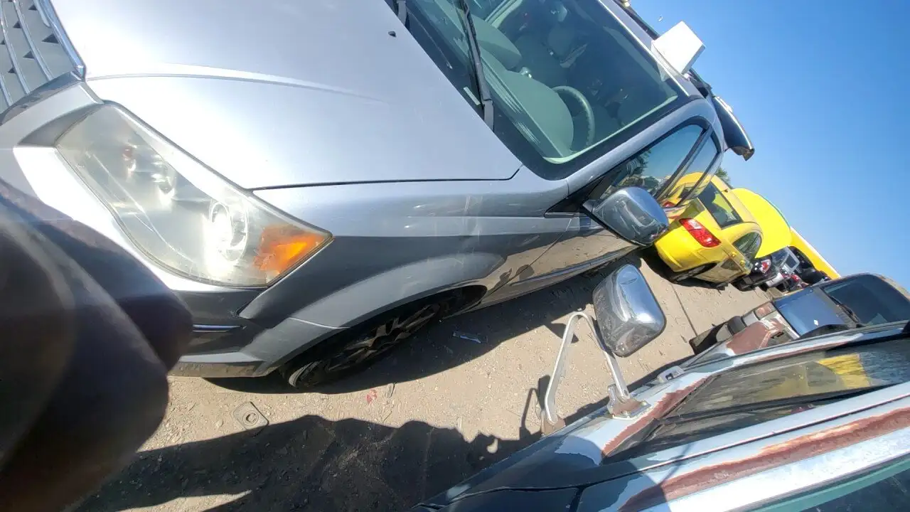 Photo of 2010 Chrysler Town & Country