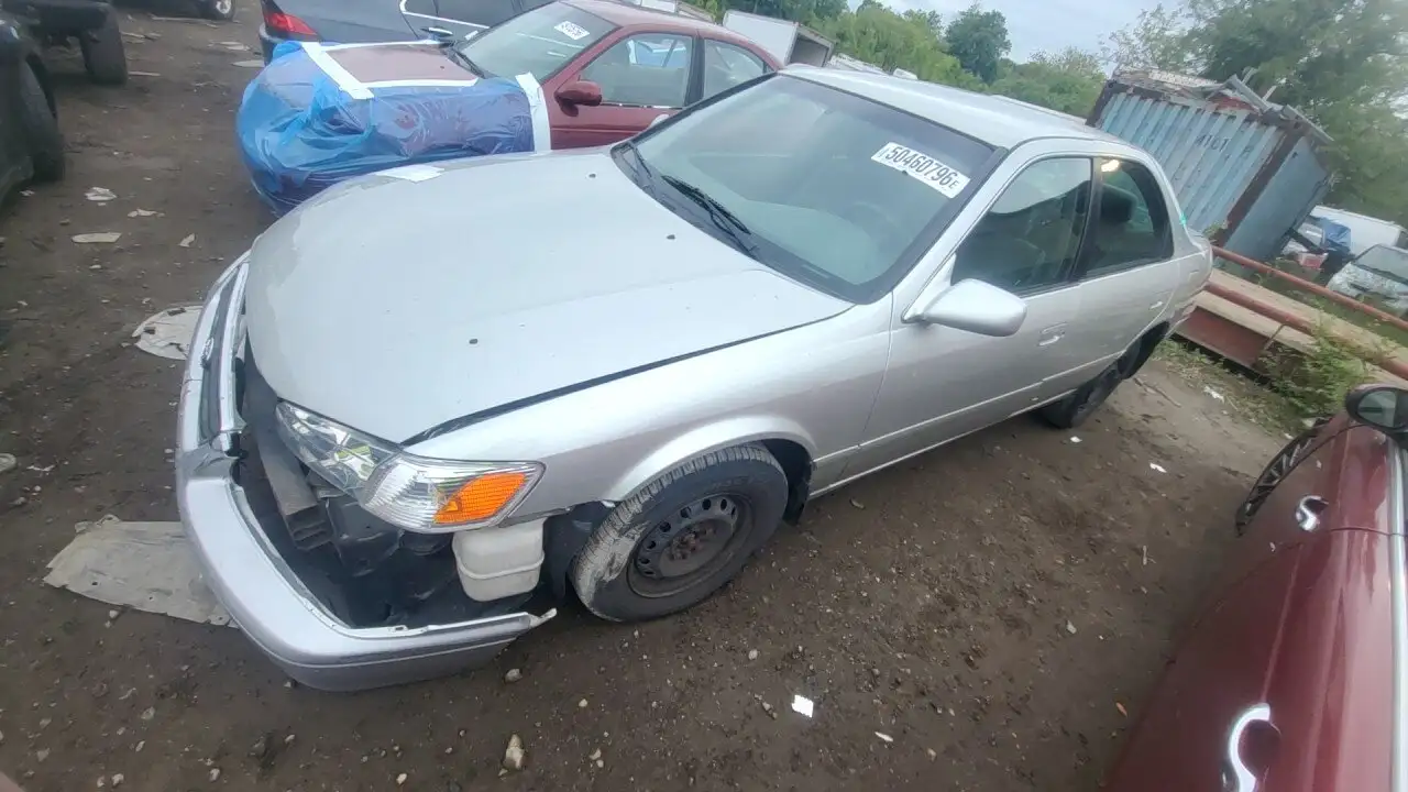 Photo of 2000 Toyota Camry