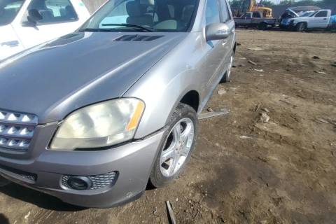 Photo of 2008 Mercedes-Benz Ml350
