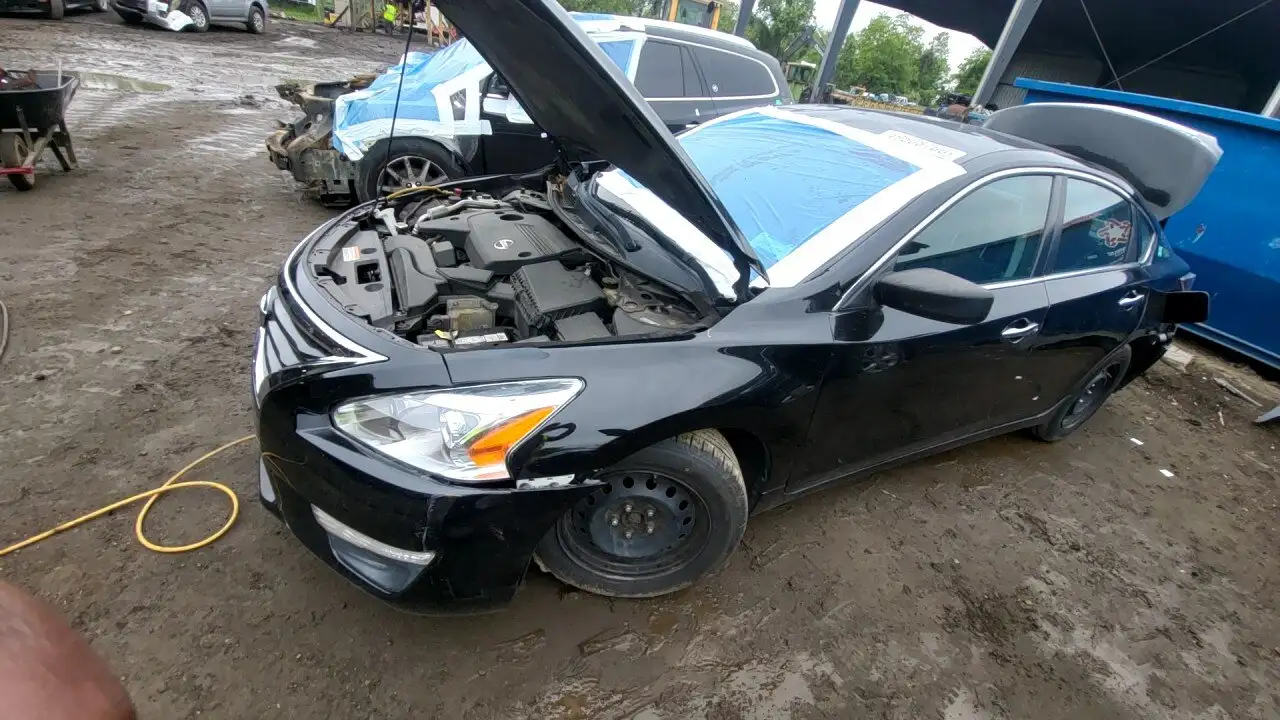 Photo of 2015 Nissan Altima