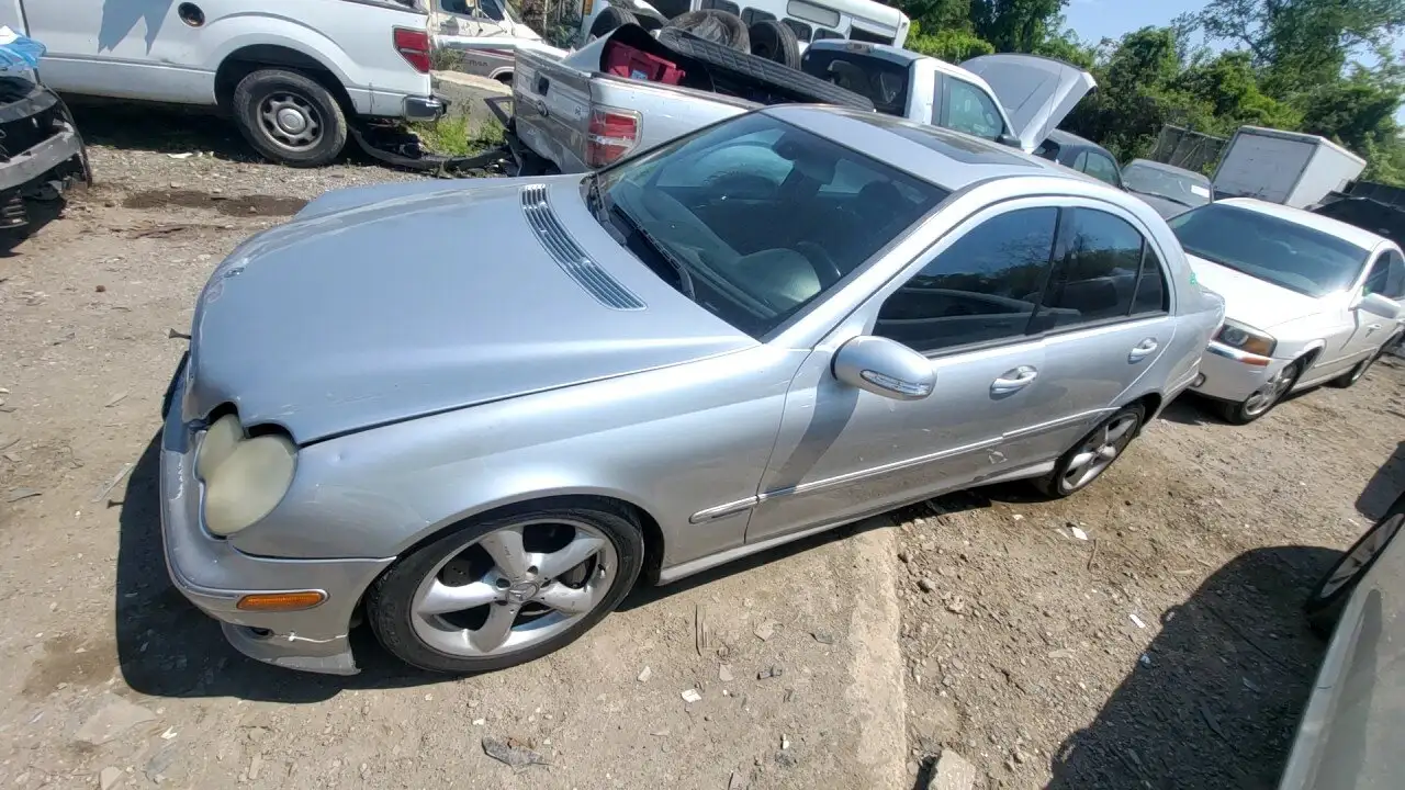 Photo of 2005 Mercedes-Benz C230