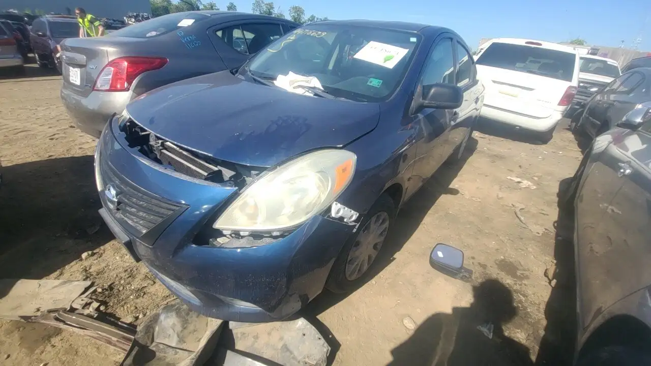 Photo of 2013 Nissan Versa