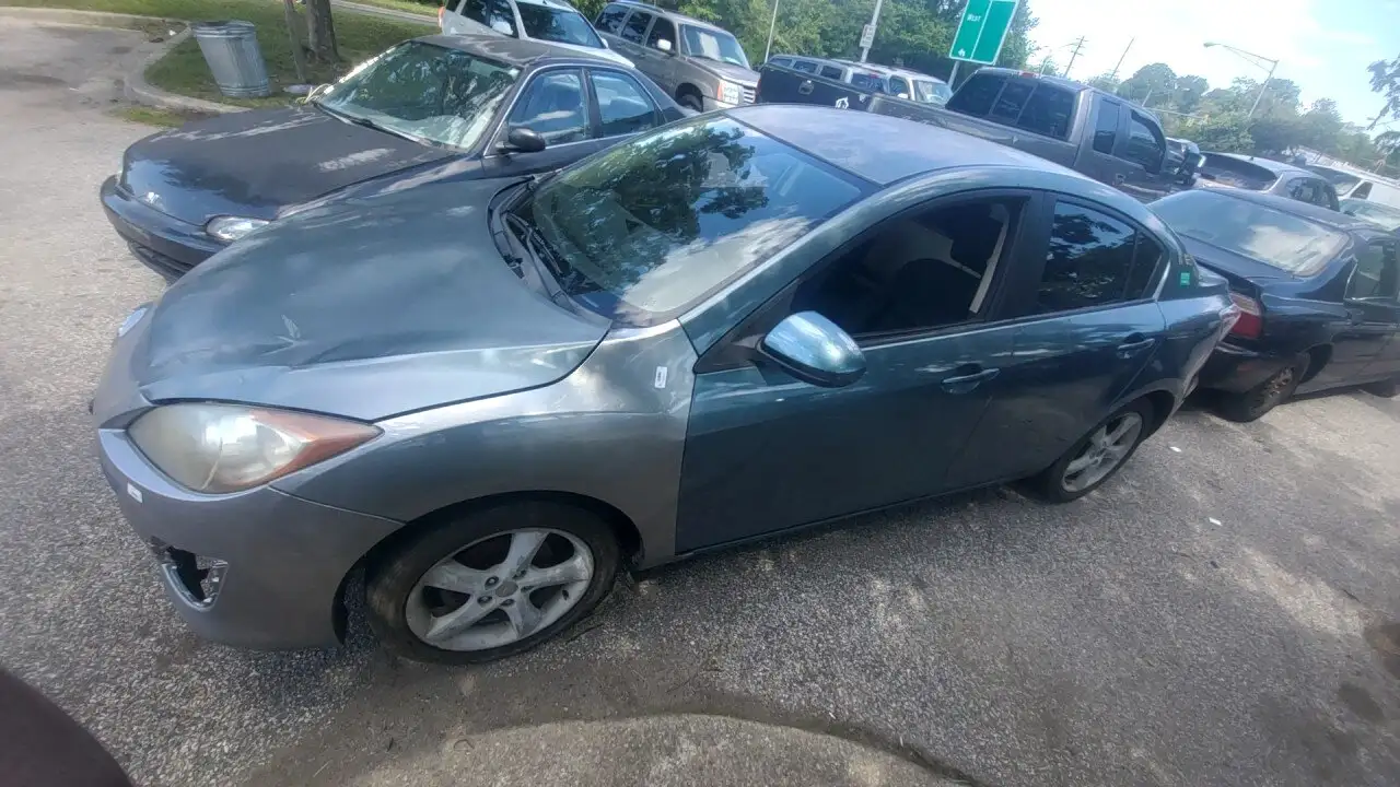 Photo of 2011 Mazda 3