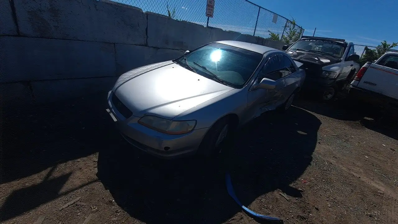 Photo of 2000 Honda Accord