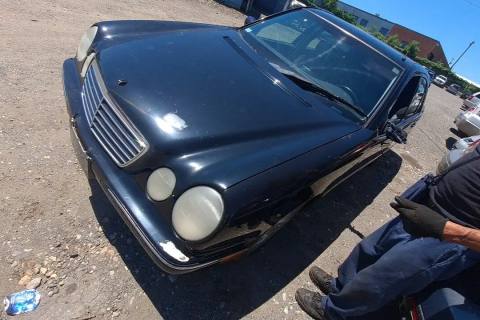 Photo of 2001 Mercedes-Benz E320