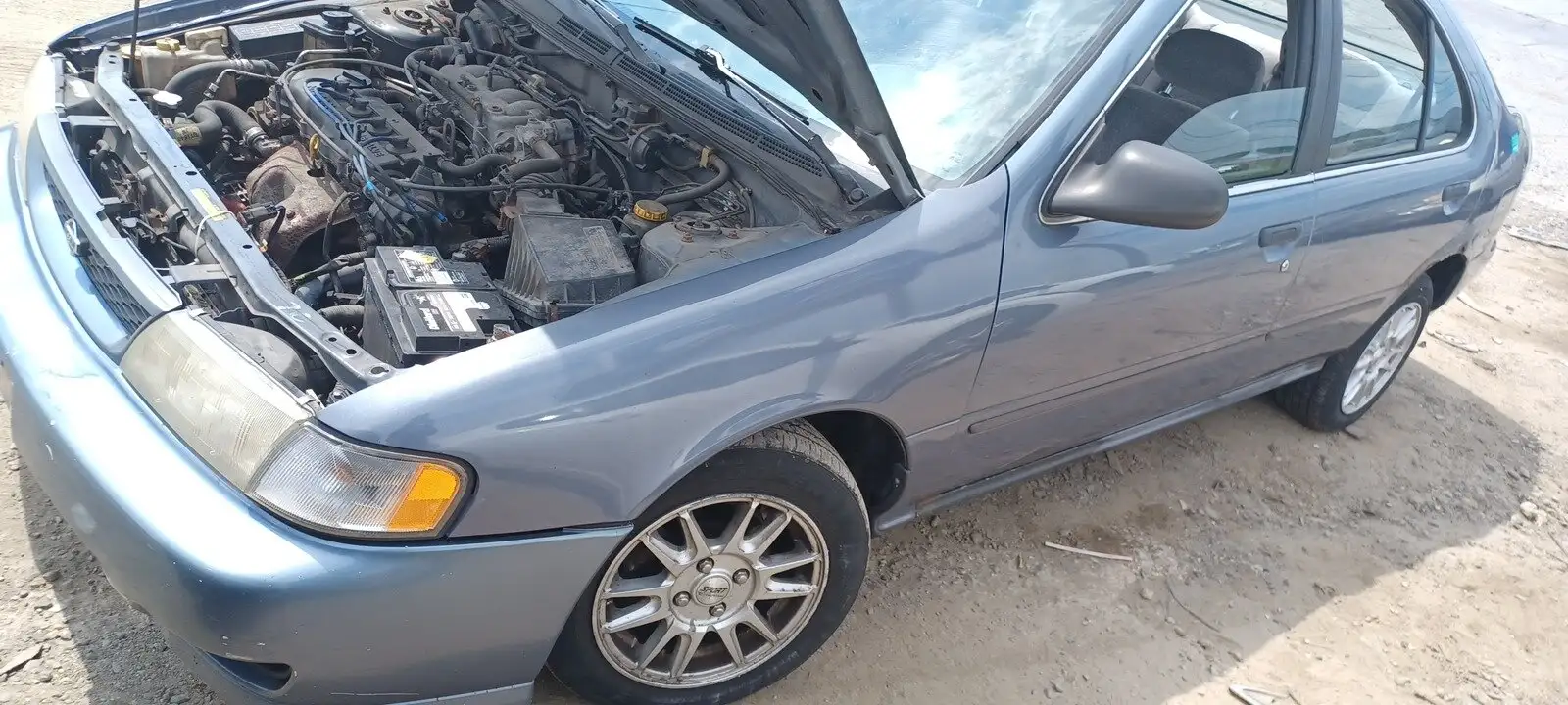 Photo of 1998 Nissan Sentra