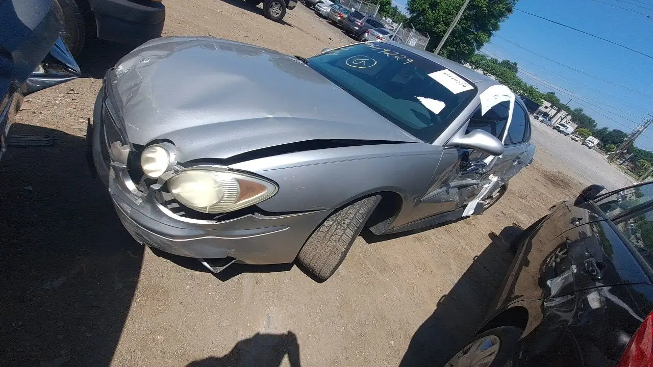 Photo of 2006 Buick Lacrosse