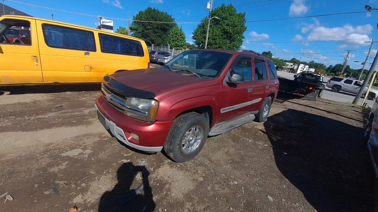 Photo of 2002 Chevrolet Trailblazer