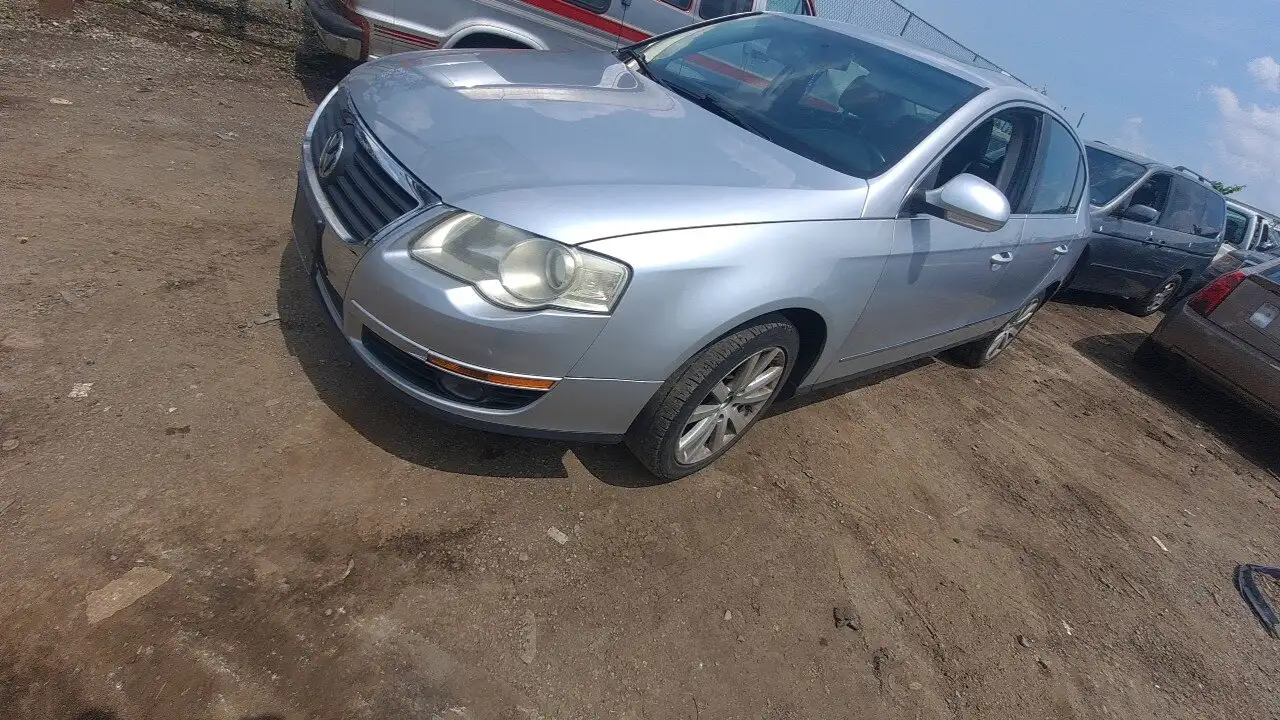 Photo of 2010 Volkswagen Passat
