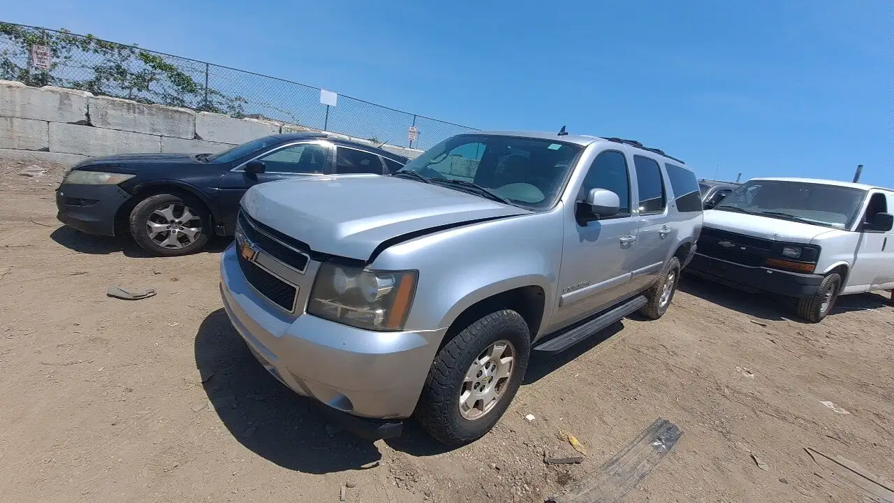 Photo of 2007 Chevrolet Suburban 1500