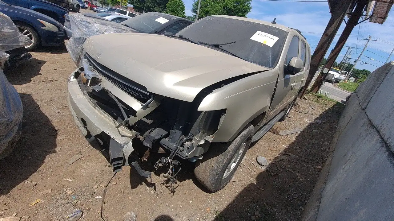Photo of 2013 Chevrolet Tahoe