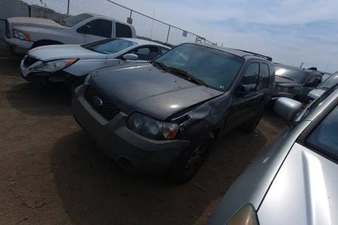 Photo of 2006 Ford Escape