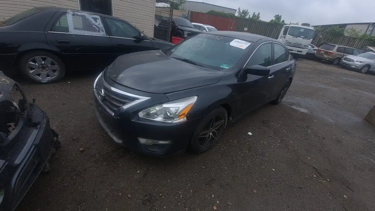 Photo of 2015 Nissan Altima