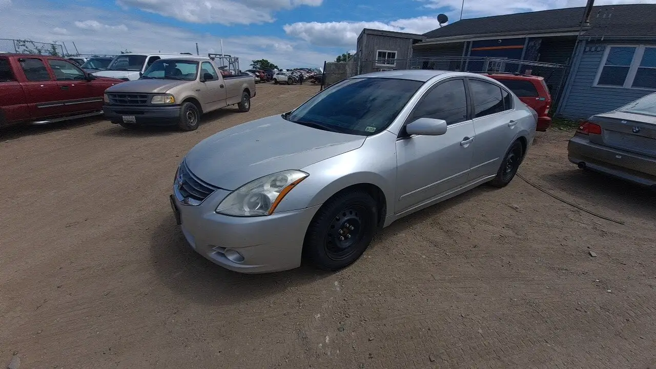Photo of 2012 Nissan Altima
