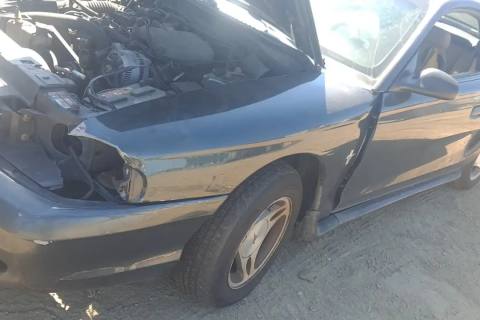 Photo of 1998 Ford Mustang