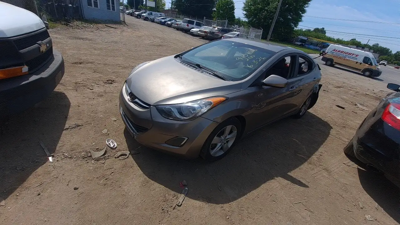 Photo of 2013 Hyundai Elantra