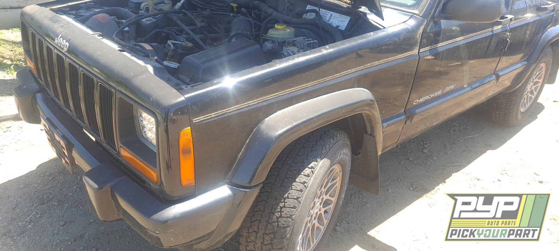 Photo of 1999 Jeep Cherokee