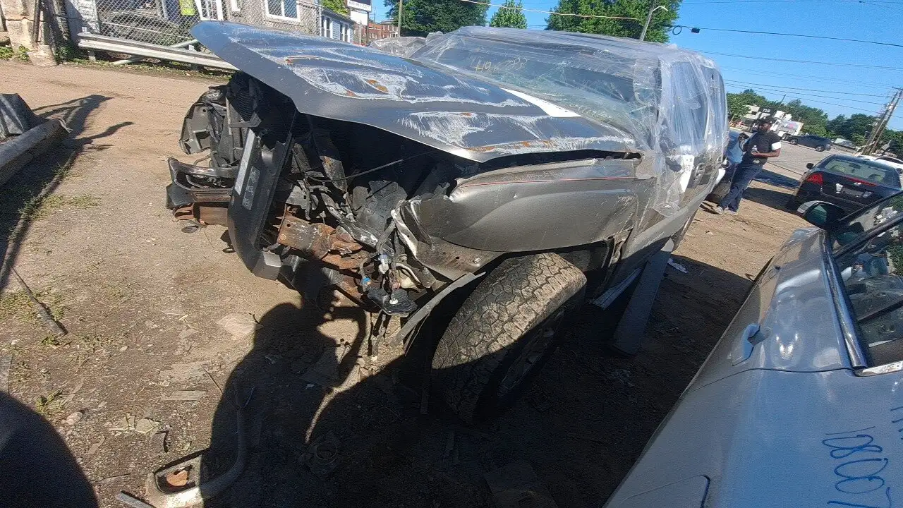 Photo of 2002 Chevrolet Avalanche 1500