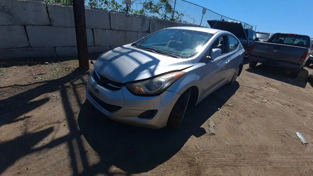 Photo of 2012 Hyundai Elantra