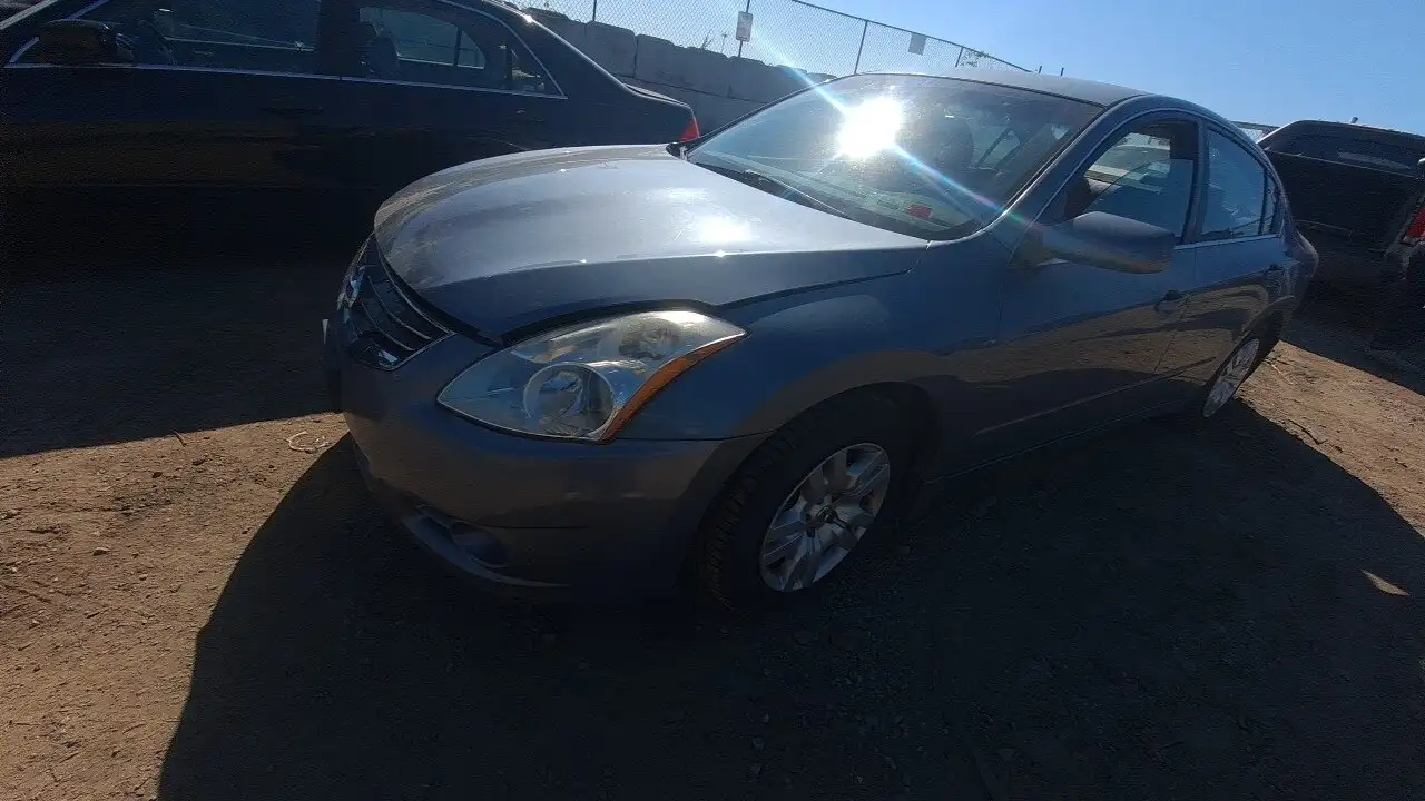 Photo of 2010 Nissan Altima